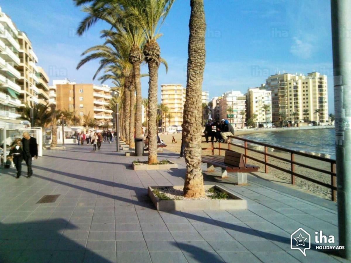 Апартаменты Downtown With Wifi & Tv Box Торевьиа Экстерьер фото